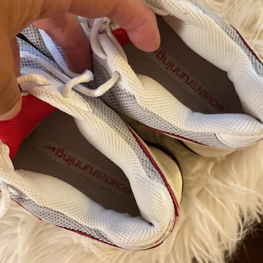 NIKE Reax running shoes